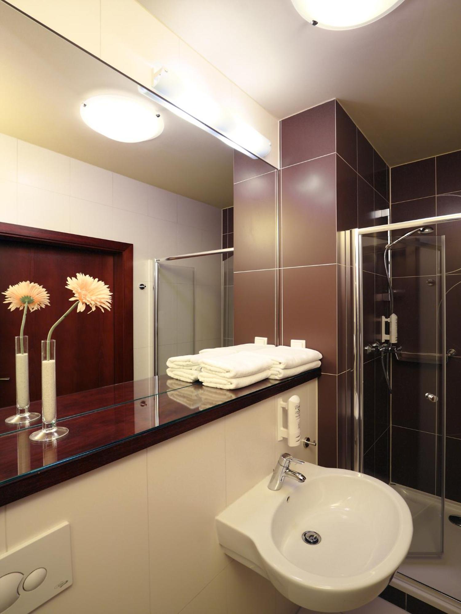 Apartamenty Zlota Nic Opole Bagian luar foto